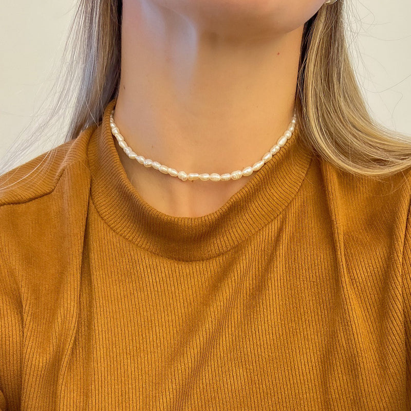 Gargantilha choker pérolas Ana